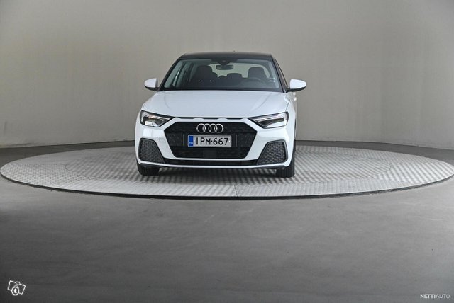 Audi A1 3