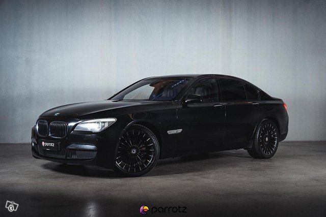 BMW 740