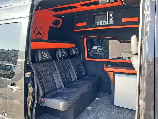 Mercedes-Benz Sprinter 23