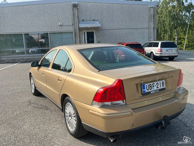 Volvo S60 4