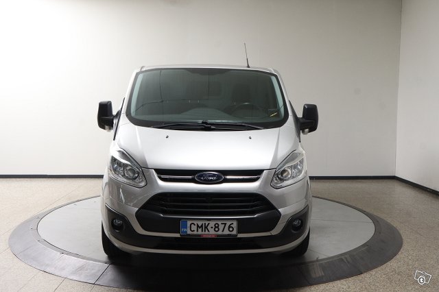 Ford Transit Custom 2