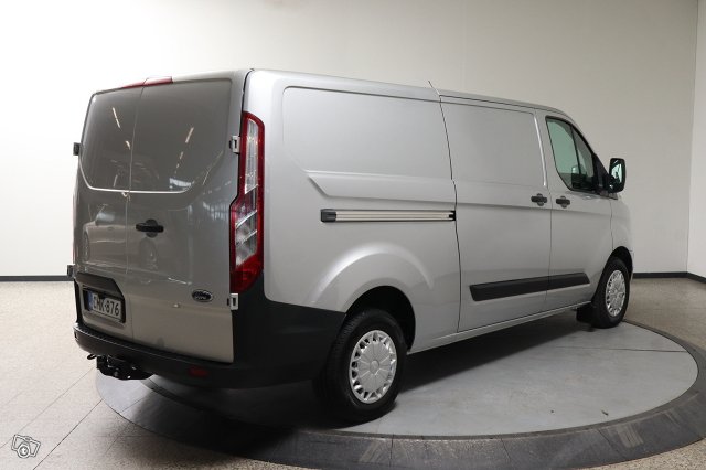 Ford Transit Custom 5