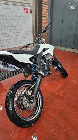 Derbi drd xtreme 8