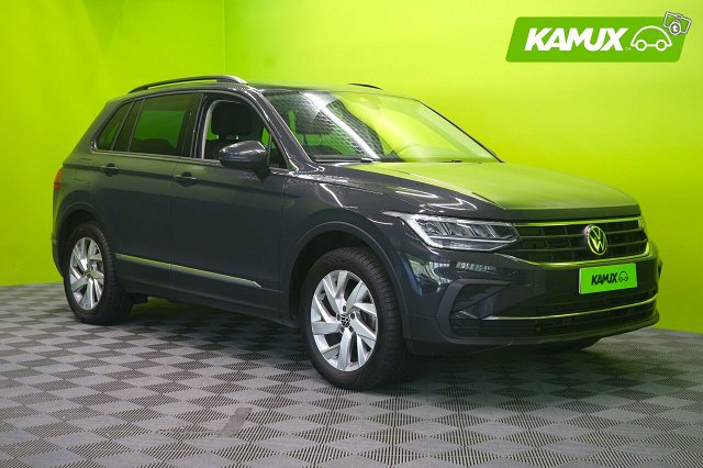 Volkswagen Tiguan 1