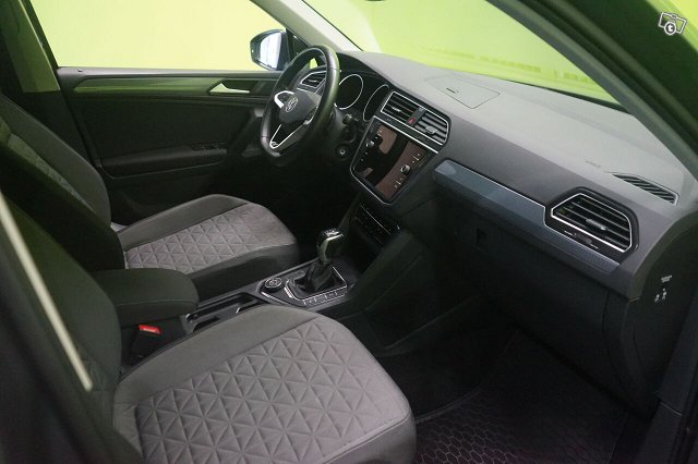 Volkswagen Tiguan 15