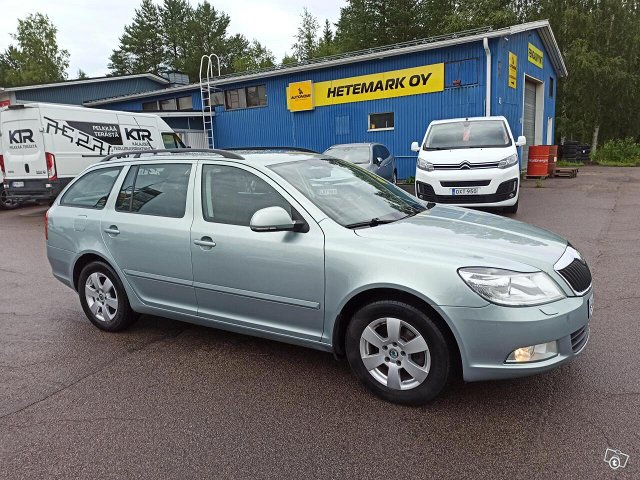 Skoda Octavia 1