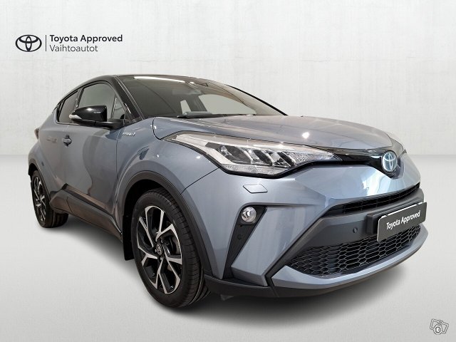 TOYOTA C-HR 6