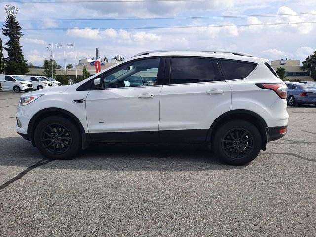 Ford Kuga 4