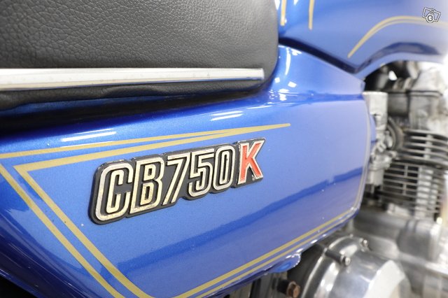 Honda CB 9