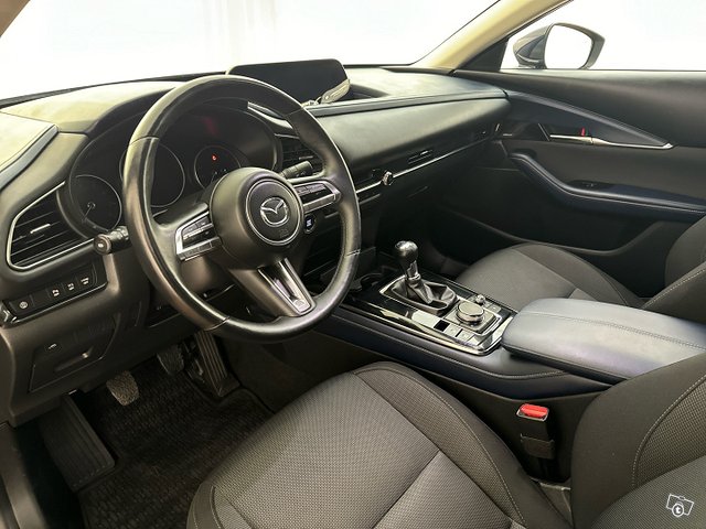 Mazda CX-30 7