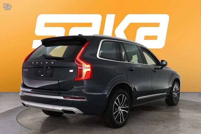 Volvo XC90 8