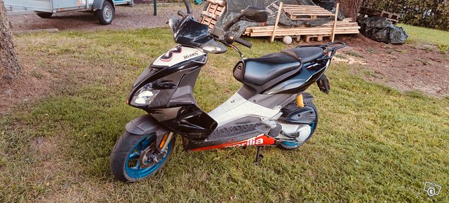 Aprilia SR50 skootteri 3