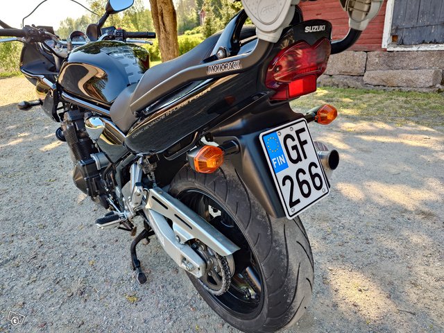 Suzuki Bandit GSF 1200S 5