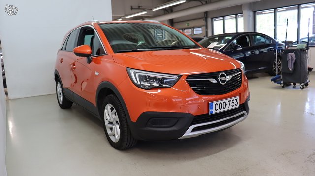 Opel CROSSLAND X 5