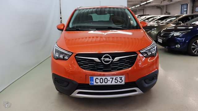 Opel CROSSLAND X 6