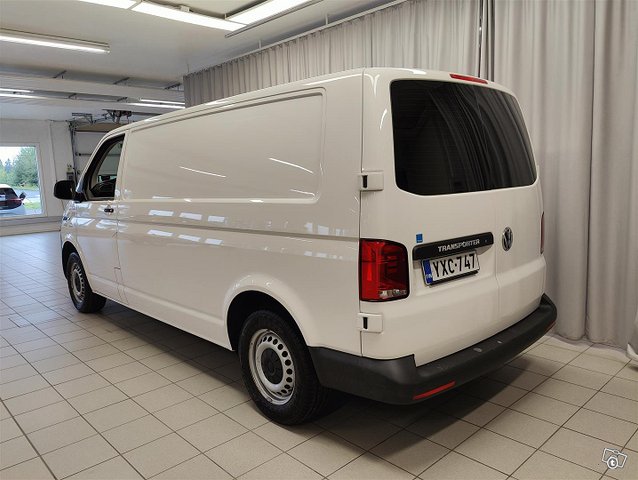 VOLKSWAGEN Transporter 4