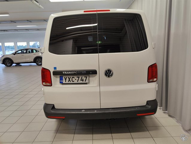 VOLKSWAGEN Transporter 5