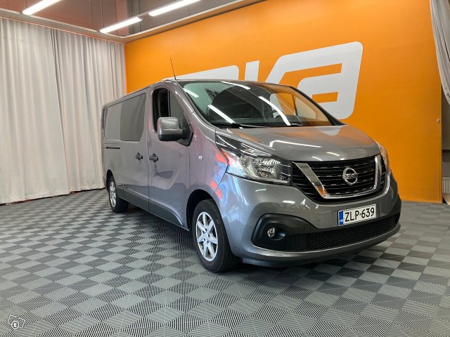 Nissan NV300