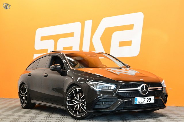 Mercedes-Benz CLA 35 AMG 1