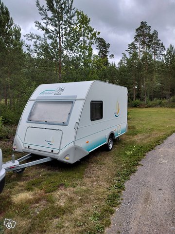 Knaus Eifelland Holiday 395 TK, kuva 1