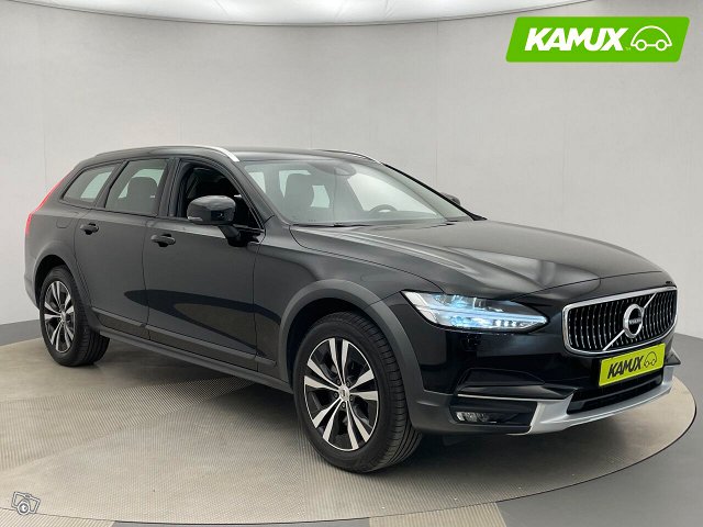 Volvo V90 Cross Country