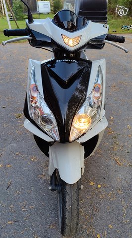 Honda NSC50R, kuva 1