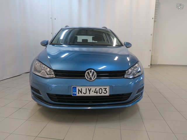 VOLKSWAGEN Golf 6