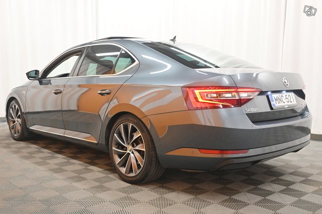 Skoda Superb 5