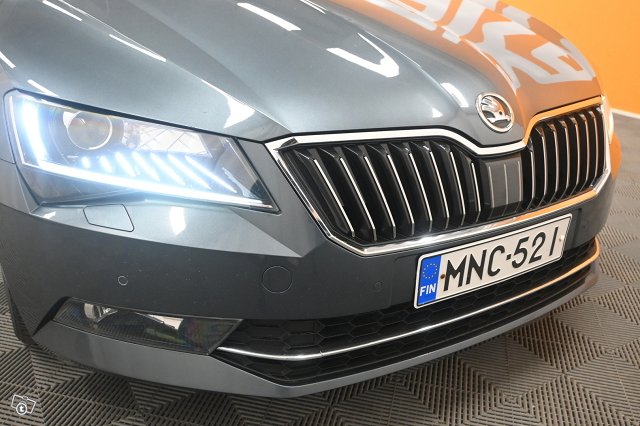 Skoda Superb 10