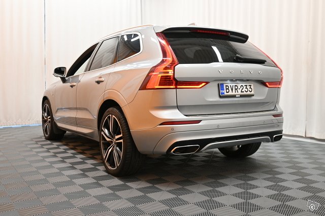 Volvo XC60 5