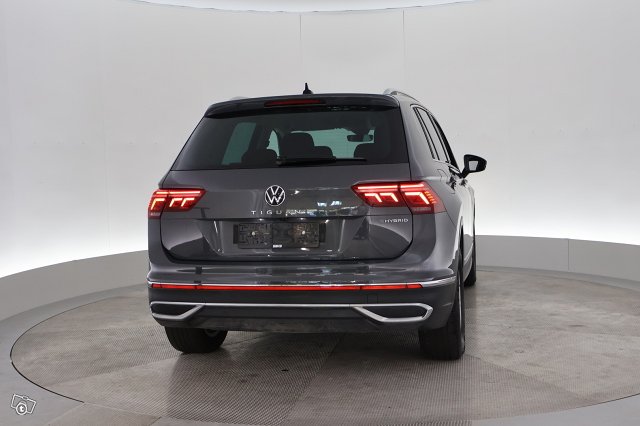 Volkswagen Tiguan 2