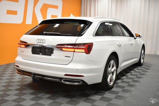 Audi A6 8