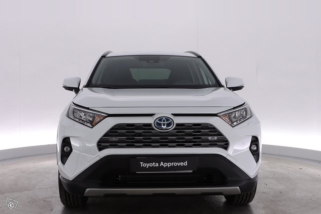 Toyota RAV4 2