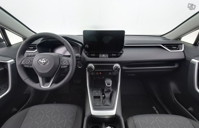 Toyota RAV4 9