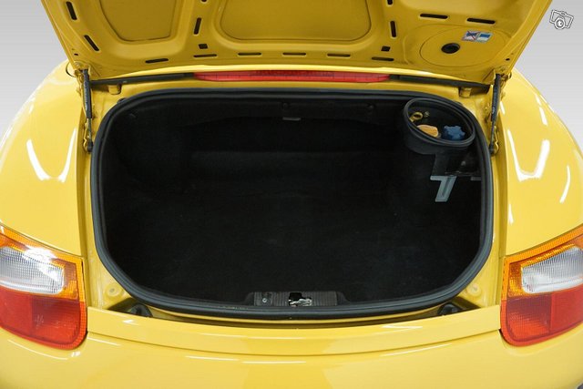 Porsche Boxster 18