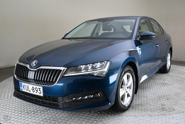 Skoda Superb 12