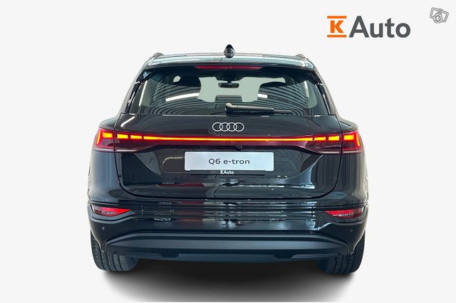 Audi Q6 E-tron 16