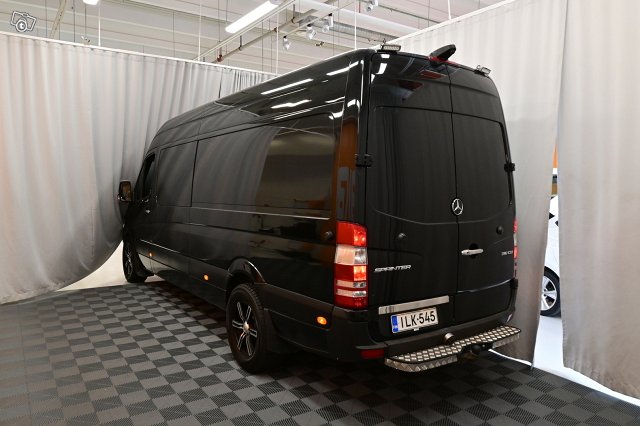 Mercedes-Benz Sprinter 5