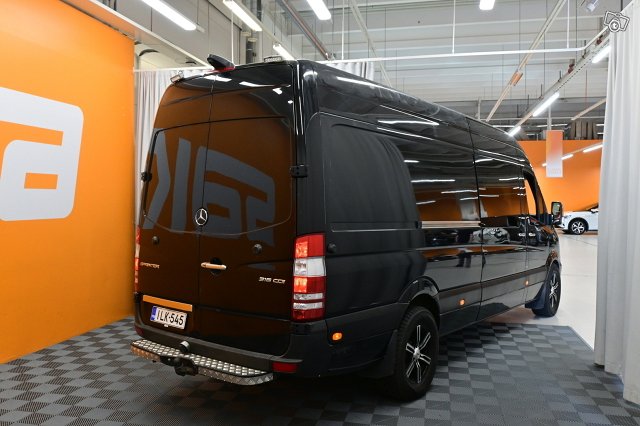 Mercedes-Benz Sprinter 7