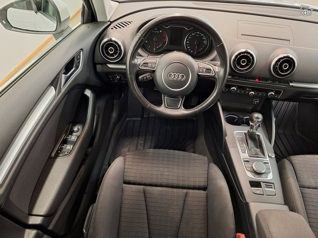 Audi A3 5