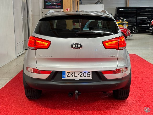 Kia Sportage 4