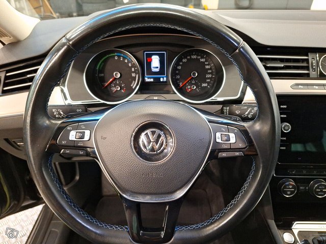 Volkswagen Passat 8