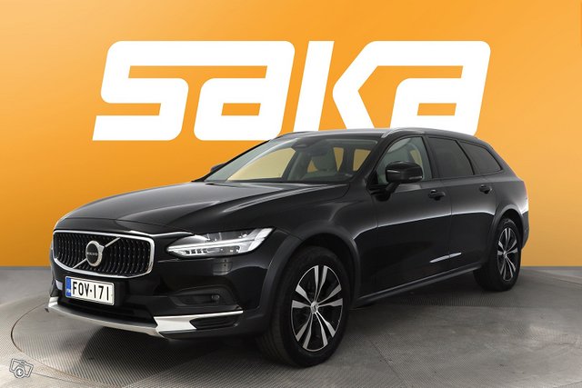 Volvo V90 Cross Country 4