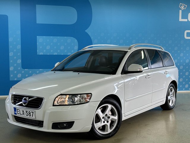 Volvo V50