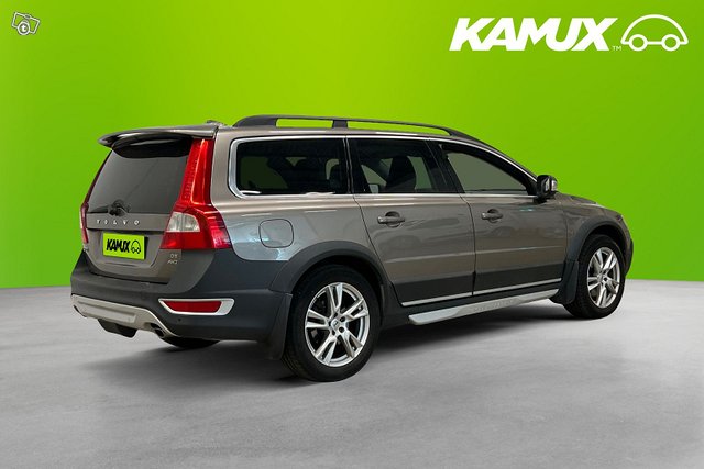 Volvo XC70 4