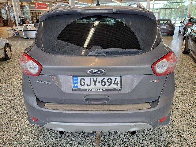 Ford Kuga 5