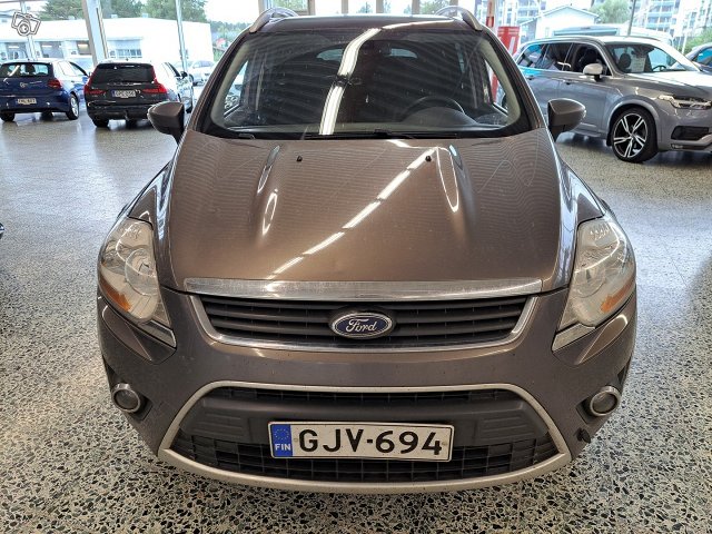 Ford Kuga 6