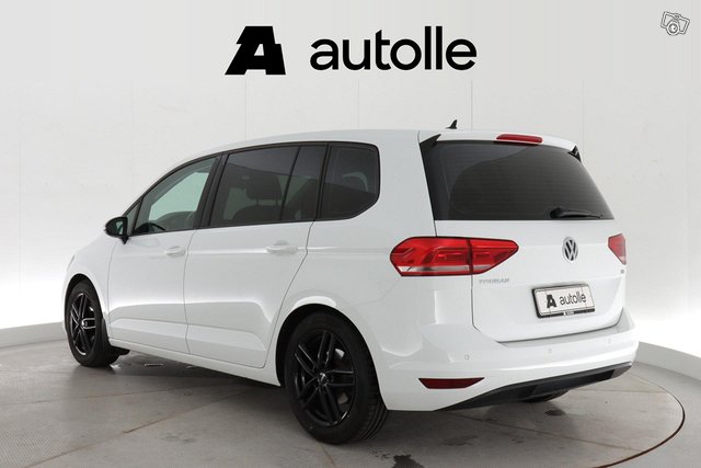 Volkswagen Touran 16