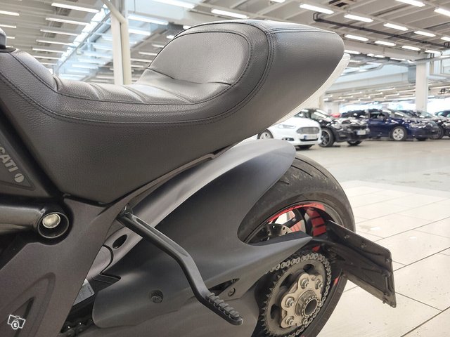 Ducati DIAVEL 20