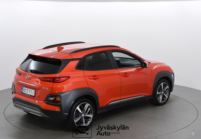 HYUNDAI KONA 5